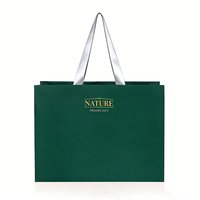 Sac en papier kraft personnalisé avec logo écologique de luxe pour bijoux, cosmétiques, vêtements, shopping, avec poignée en ruban pour emballage cadeau