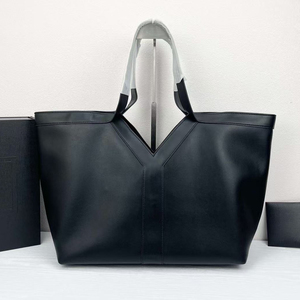 กระเป๋าถือและสะพายไหล่ผู้หญิงทรงวีแฟชั่นใหม่ หนังแท้ หนังวัว กระเป๋าสะพายข้าง กระเป๋าใต้วงแขนความจุขนาดใหญ่ - Product Image 2