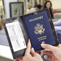 Portefeuille de voyage en cuir PU avec logo personnalisé de haute qualité et blocage RFID Porte-passeport