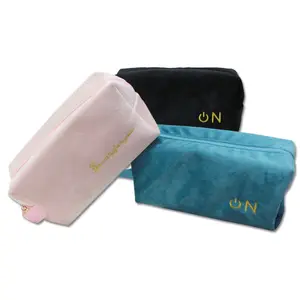 Trousse de toilette en velours de luxe Extra Large avec Logo personnalisé de qualité douce, trousse de maquillage cosmétique brodée pour femmes