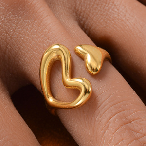 Bague fine ajustable en acier inoxydable plaqué or 18 carats, motif cœur ouvert brillant, tendance, pour femmes, vente en gros, idéale pour les rendez-vous et les soirées - Product Image 3