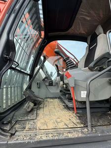 รถขุดตีนตะขาบ Doosan 300 มือสอง น้ำหนัก 30 ตัน เครื่องยนต์ DL08 แท้ ชั่วโมงการทำงานต่ำ ได้รับการรับรองมาตรฐาน CE สำหรับการส่งออก - Product Image 2