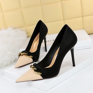 Nouvelles Escarpins Femme 2025 Noirs et Abricot Assortis à Talon Fin et Bout Pointu – Chaussures de Bureau pour Dames - Product Image 3