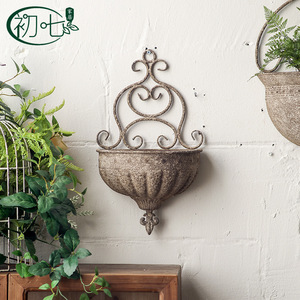 Pot de fleurs mural vintage, décoration de jardin extérieur, support de plantes en fer rétro pour l'affichage de la verdure à la maison - Product Image 1