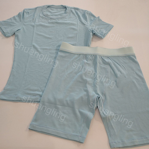 מידות גדולות לוגו מותאם אישית ללבוש טרקלין נשים סטים שני חלקים חותלות מצולעות כותנה וסטים של בגדי טרקלין קרופ טופ לנשים - Product Image 2