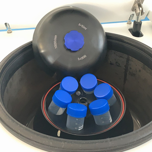 Centrífuga de alta velocidad para mesa de laboratorio, máquina centrífuga refrigerada de gran capacidad - Product Image 5