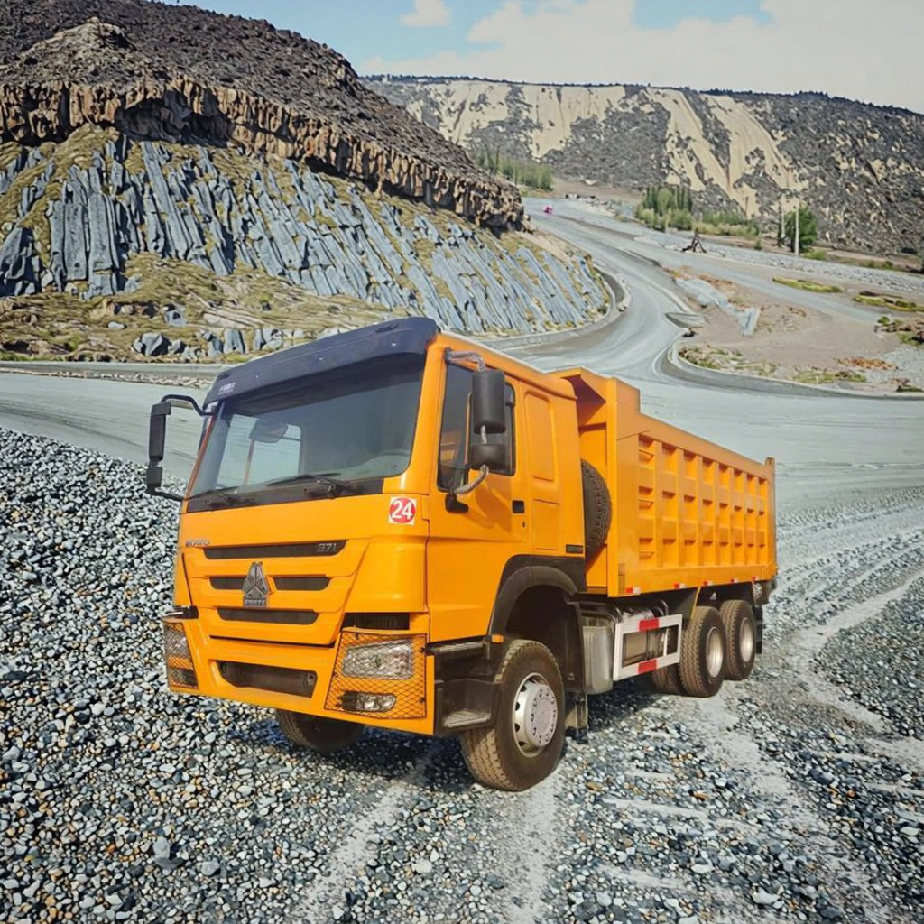 Howo Heavy Duty 6x4 Drive Wheel Rear Dump Truck Euro 2 Emission Standard Earth Moving Supply with GPT Annoyed Cooperation