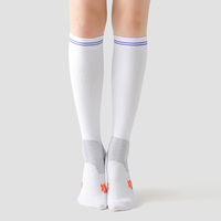 Chaussettes de compression performantes 15-20 mmHg pour hommes et femmes, chaussettes de sport confortables pour la course à pied