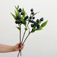 Fruits d'eucalyptus artificiels, fruits artificiels, ornement de décoration de Noël pour la maison de style pastoral, matériaux pour arrangements floraux