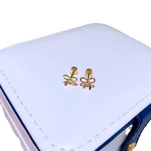 الأقراط المصنوعة من التيتانيوم المطلية بالمسامير المصنوعة من الفولاذ المقاوم للصدأ ذات العظم والأظافر الرائجة الذهبية الحقيقية ذات الإبزيم الصغير والمطلي من التيتانيوم بتخفيضات كبيرة - Product Image 5