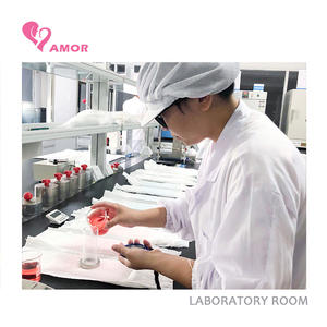 Vente chaude <span class=keywords><strong>Couche</strong></span> Jetable Dorloter Respirant Doux Non-tissé Surface Tissu Bande Style Bébé Couches - Product Image 5