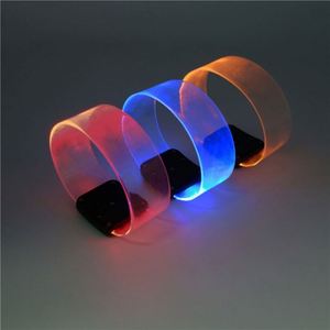 Nouveau produit pour les fêtes, bracelet lumineux personnalisé, bracelet magnétique LED pour concert, bracelet magnétique LED - Product Image 5