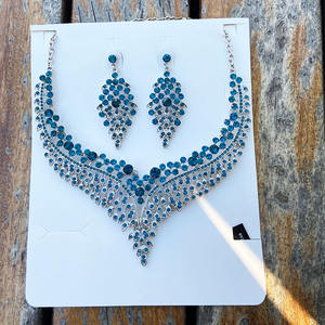 Qushine शानदार क्रिस्टल हार और कान की बाली प्रोम गहने सेट दुल्हन शादी के गहने सेट - Product Image 4