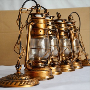 Lanterne de <span class=keywords><strong>cheval</strong></span> rétro Lampe à LED à l'ancienne Style industriel Café Hôtel Décoration Lustre pour cuisine - Product Image 3