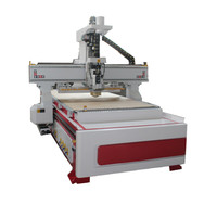 Routeur CNC Wood Mdf Woodtron 1325 4 axes ATC pour la fabrication d'armoires, machine de gravure CNC
