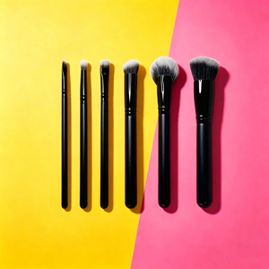 Ensemble de 6 pinceaux cosmétiques en poils synthétiques écologiques, manche en bois, pinceau à blush angulaire, pinceau correcteur, kit de pinceaux pour le visage faits à la main - Product Image 1