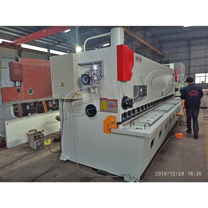 Machine de découpe à guillotine hydraulique certifiée CE pour plaques d'acier inoxydable de 0,5 à 40 mm |   Coupe-métal durable (GENUO Anhui) - Product Image 4