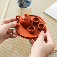 Petite théière en céramique avec couvercle, capacité 20 ml, design thé au lait chinois, logo fumé à la glace sèche disponible, ouverture supérieure pour le remplissage d'eau