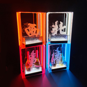 Estante para Botellas de Vino LED Acrílico Rectangular con Luz Direccional (Norte, Sur, Este, Oeste) para Fiestas - Product Image 1