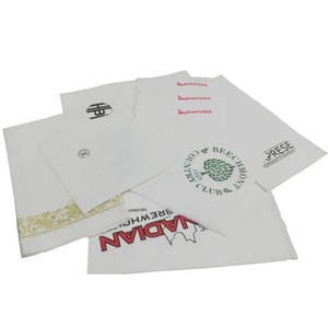 <span class=keywords><strong>Serviettes</strong></span> <span class=keywords><strong>en</strong></span> <span class=keywords><strong>papier</strong></span> <span class=keywords><strong>personnalisées</strong></span> imprimées, pliées <span class=keywords><strong>en</strong></span> 1/8, 40x40cm, blanches, gaufrées, pour le déjeuner, le dîner, les restaurants, les hôtels et les mariages - Product Image 2