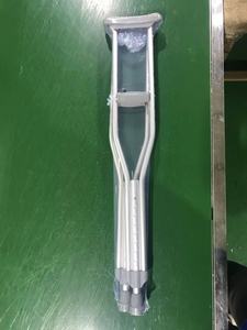 Muleta Ortopédica Ligera y Resistente a la Oxidación con Capuchón Antideslizante para la Prevención de Caídas - Product Image 5