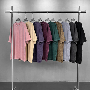 Camiseta Vintage con Efecto Desgastado y Lavado a la Nieve, Estilo Urbano, 100% Algodón, Tejido Sólido, Ecológico - Product Image 1