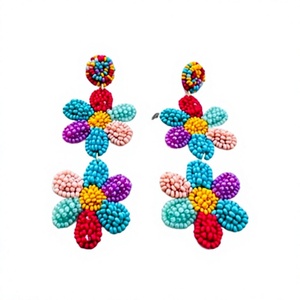 Boucles d'oreilles pendantes élégantes faites à la main en forme de tranches de pastèque perlées, bijoux fantaisie sur le thème des fruits, cadeaux pour femmes pour mariage et fête - Product Image 4