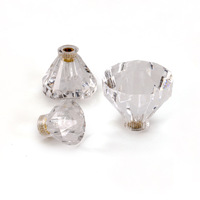 Boutons de meuble JAYA en acrylique transparent à facettes, poignées de tiroir à trou unique taillées en diamant, base dorée pour cuisine, armoire, commode, mobilier