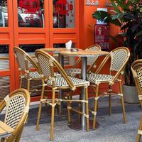Chaise de jardin en alliage d'aluminium de bistro français ensemble de table moderne meubles en rotin d'extérieur durables pour entrepôt de salle à manger utilisation d'hôtel