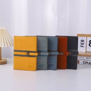 Cuaderno A5 de PU con Tapa Dura, Hebilla Magnética de Alta Calidad, Grueso, Diario Escolar, Personalizable con Logotipo Empresarial, Regalo Empresarial - Product Image 1