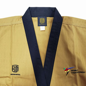 Uniforme Dobok Maestro Amarillo Oscuro para Demostración de <span class=keywords><strong>Poomsae</strong></span> de Taekwondo con Diseños <span class=keywords><strong>TKD</strong></span> - Product Image 4