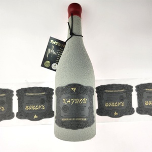 Etiquetas Autoadhesivas Personalizadas con Logotipo para Botellas de Whisky y Vodka, Etiquetas Autoadhesivas de Cuero con Relieve para Botellas de Vino - Product Image 5