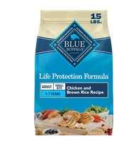 Blue Buffalo Life Protection Formula Small Bite Chicken Dry Dog Food 15 lb  Kibble Lebih Kecil untuk Memudahkan Pengunyahannya Makanan Anjing Asli