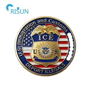 Décapsuleur personnalisé en forme <span class=keywords><strong>de</strong></span> pièce commémorative <span class=keywords><strong>de</strong></span> la Sécurité Intérieure des États-Unis, <span class=keywords><strong>de</strong></span> l'Immigration et des Douanes, pièce <span class=keywords><strong>de</strong></span> défi sur mesure - Product Image 6