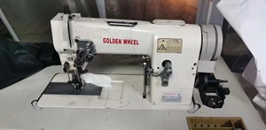 Máquina <span class=keywords><strong>de</strong></span> Coser Industrial Usada Golden Wheel CSL-1720 <span class=keywords><strong>de</strong></span> Doble Aguja con Puntada Picot y Orificio Rómbico - Product Image 2