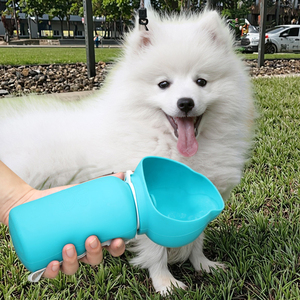 Bouteille d'eau portable pliable pour chien, idéale pour les voyages et les activités de plein air, distributeur d'eau pour animaux de compagnie en gros - Product Image 1