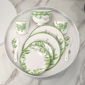 Ensemble de bols, assiettes plates et cuillères de style européen, vaisselle en porcelaine fine, ensemble de 10 pièces, luxe léger, ensemble pour 2 personnes avec boîte cadeau - Product Image 5