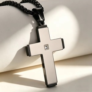 Collier Pendentif Croix Minimaliste en Cristal Unique pour Homme, en Acier Inoxydable Or, Argent, Noir, Bijou Religieux Chrétien, Chaîne Maille Forçat - Product Image 1