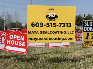 Segni di giardino in bianco di dimensioni doppie all'aperto con paletti alla rinfusa foglio di plastica ondulato prato segni - Product Image 6