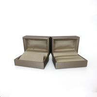 Boîte à bague de fiançailles en cuir PU et velours, petite, romantique, luxueuse, taille personnalisée, boîte cadeau pour bijoux, emballage de bijoux