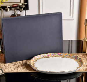จานเสิร์ฟลายดอกไม้สีสันสดใสขอบทอง วัสดุโบนไชน่า คุณภาพพรีเมียม เป็นมิตรต่อสิ่งแวดล้อม ดีไซน์หรูหราทันสมัย ได้รับมาตรฐาน CE ขั้นต่ำ 100 ชิ้น สำหรับงานเลี้ยง - Product Image 2