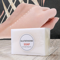 Savon Artisanal à l'Acide Kojique et au Glutathion, Pain Solide Éclaircissant, Blanchissant et Illuminateur pour Peaux Foncées et Noires
