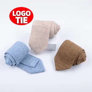 Fournisseur chinois mode hommes maigre couleur unie tricot cravate Logo personnalisé Style décontracté 100% lin cravate pour hommes