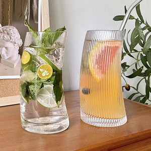 <span class=keywords><strong>Verre</strong></span> à boisson créatif en forme de voile de croissant, style célébrité Internet, moderne, durable, compatible lave-vaisselle, grande capacité - Product Image 3