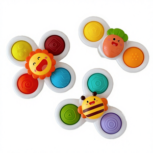 Nouveauté 2024 : 3 pièces de jouets sensoriels à manivelle en forme d'animaux, hochets tournants, jouets de bain en plastique pour enfants de 5 à 7 ans - Product Image 4