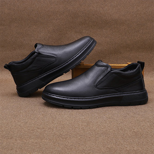 Bottes d'hiver en cuir véritable à enfiler, bout rond, doublure en peluche, semelle extérieure en caoutchouc isolante pour hommes, montantes, noires - Product Image 3