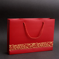 Écharpe en cachemire épais haut de gamme avec coffret cadeau à motif floral gaufré pour événements annuels, chaussettes et fourrures