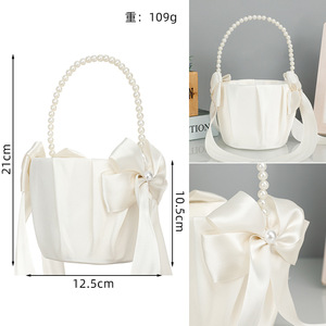 Panier de demoiselle d'honneur et coussin porte-alliances <span class=keywords><strong>en</strong></span> satin ivoire avec poignée perlée et décoration nœud pour cérémonie nuptiale - Product Image 4