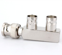 Adaptateur BNC Un connecteur mâle à double femelle (TYPE F)