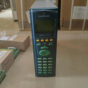 เครื่องวัดอัตราการไหล Emerson FloBoss S600+ สำหรับการวัดก๊าซและของเหลว พร้อมระบบฟิสคาลคัสตอดดี้ ทรานส์เฟอร์ ไพรซ์ สำหรับการวัดในท่อส่งก๊าซธรรมชาติและน้ำมัน - Product Image 1